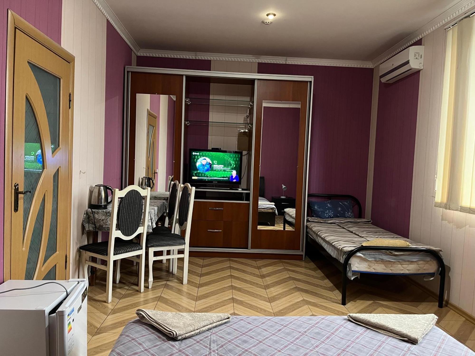 Mini Hotel Leon Lalovo Esterno foto