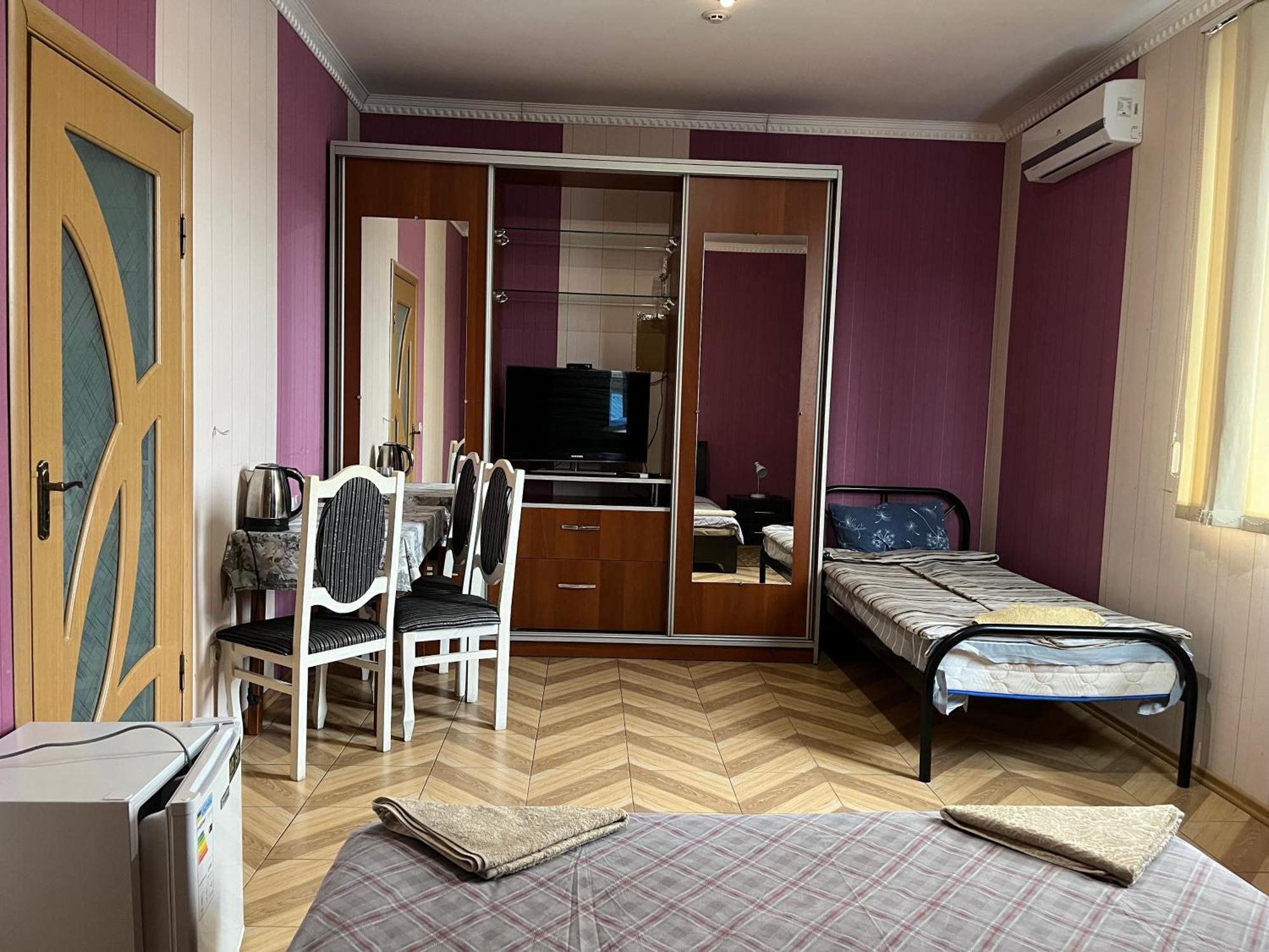Mini Hotel Leon Lalovo Esterno foto
